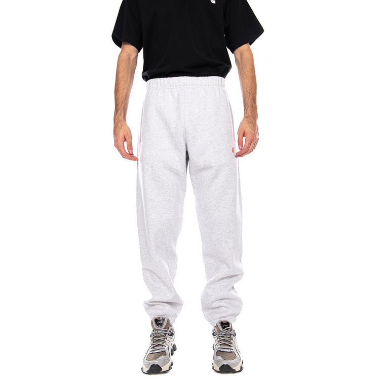 Chase Sweat Pant Ash Heather / Gold - Pantaloni in Felpa Uomo Grigi I033667.00JXX . CARHARTT WIP 