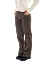 Levi's Low Loose Canteen Corduroy Brown - Damenhose Braun aus Cord Damen LEVIS
