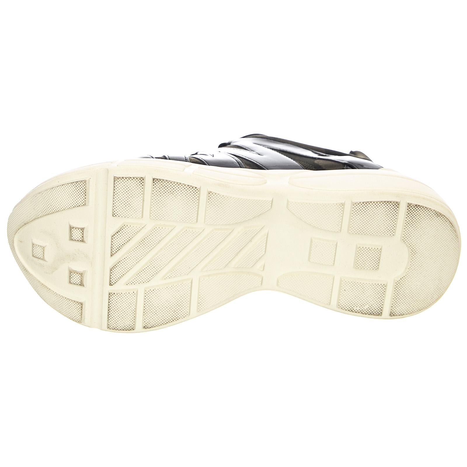  MAYD02S1  STEVE MADDEN 