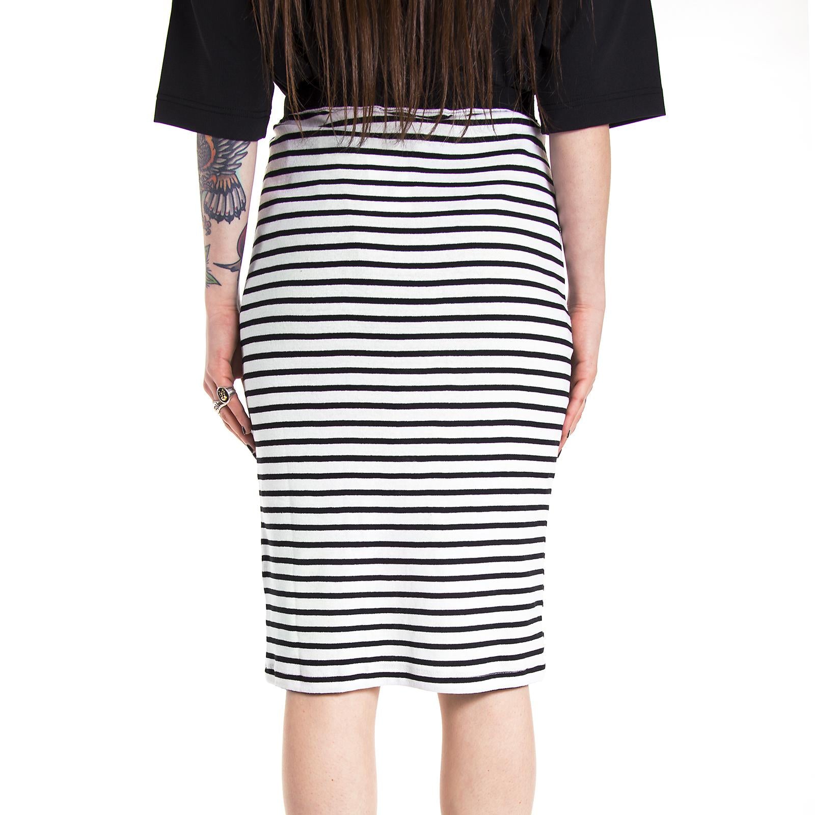 DARKSIDE SKIRT WO S BLACK MULTI 411550055-BKM  OBEY 