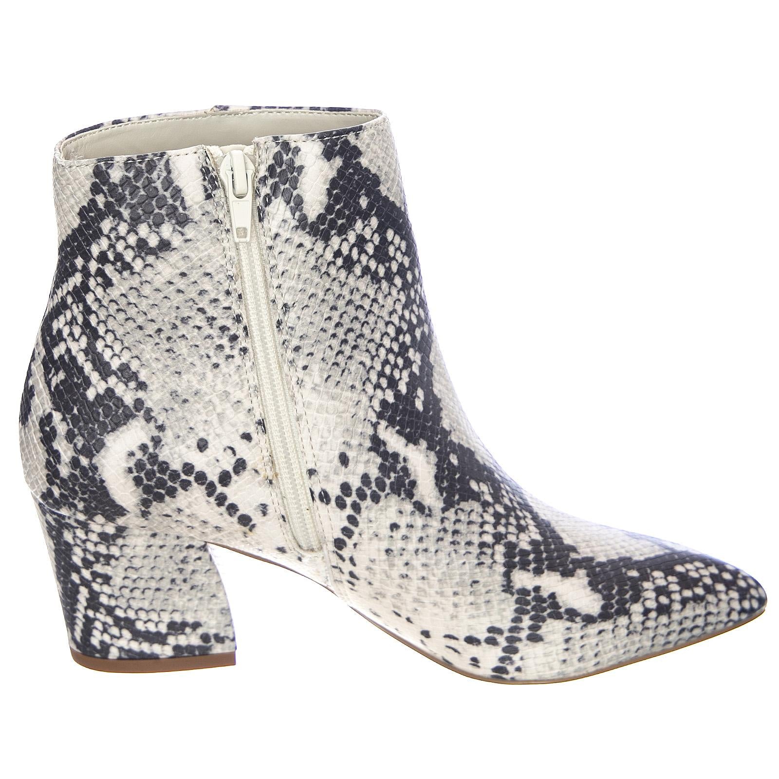  MISS01S-SNK  STEVE MADDEN 
