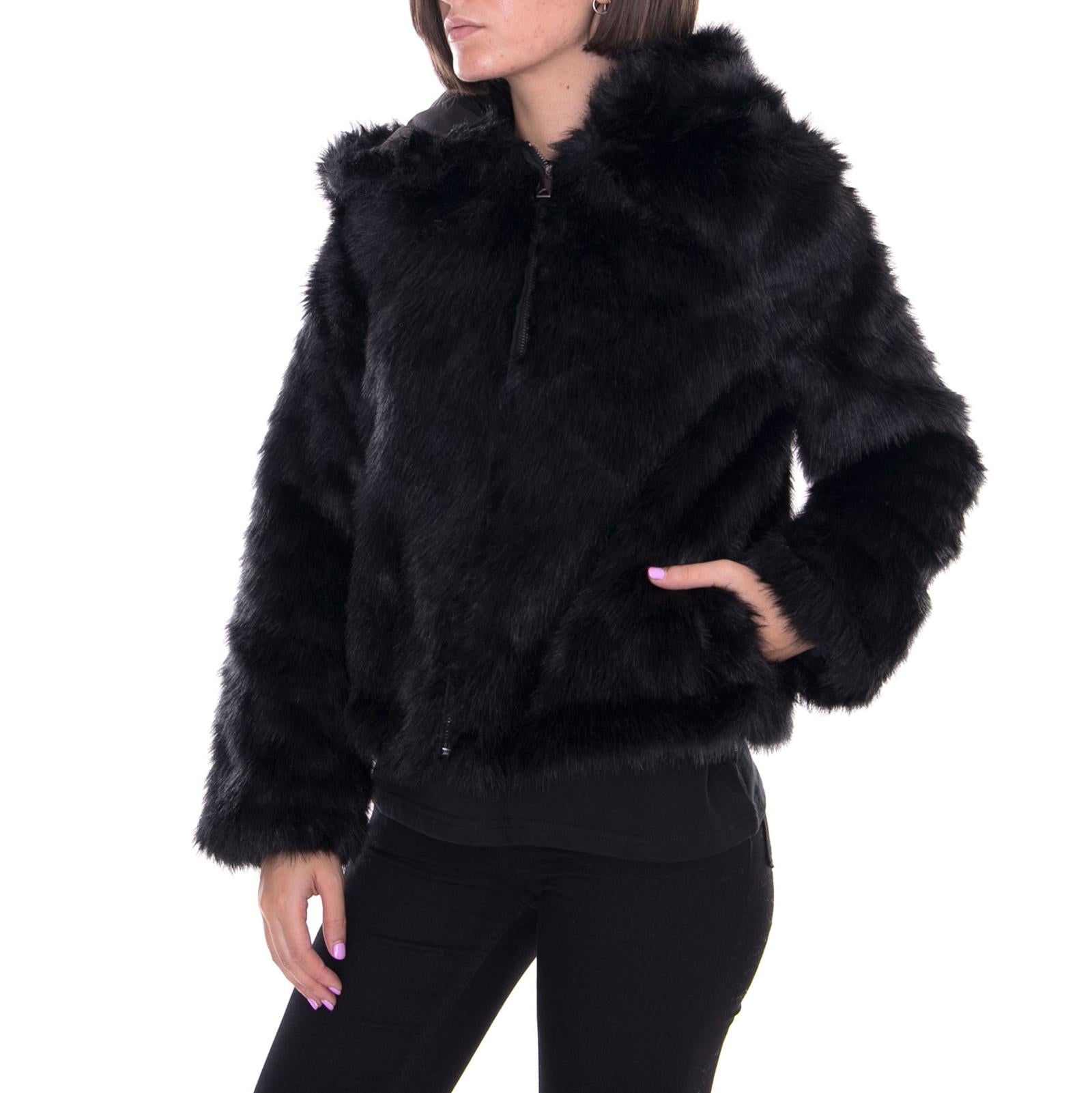  10201097-Black  VERO MODA 