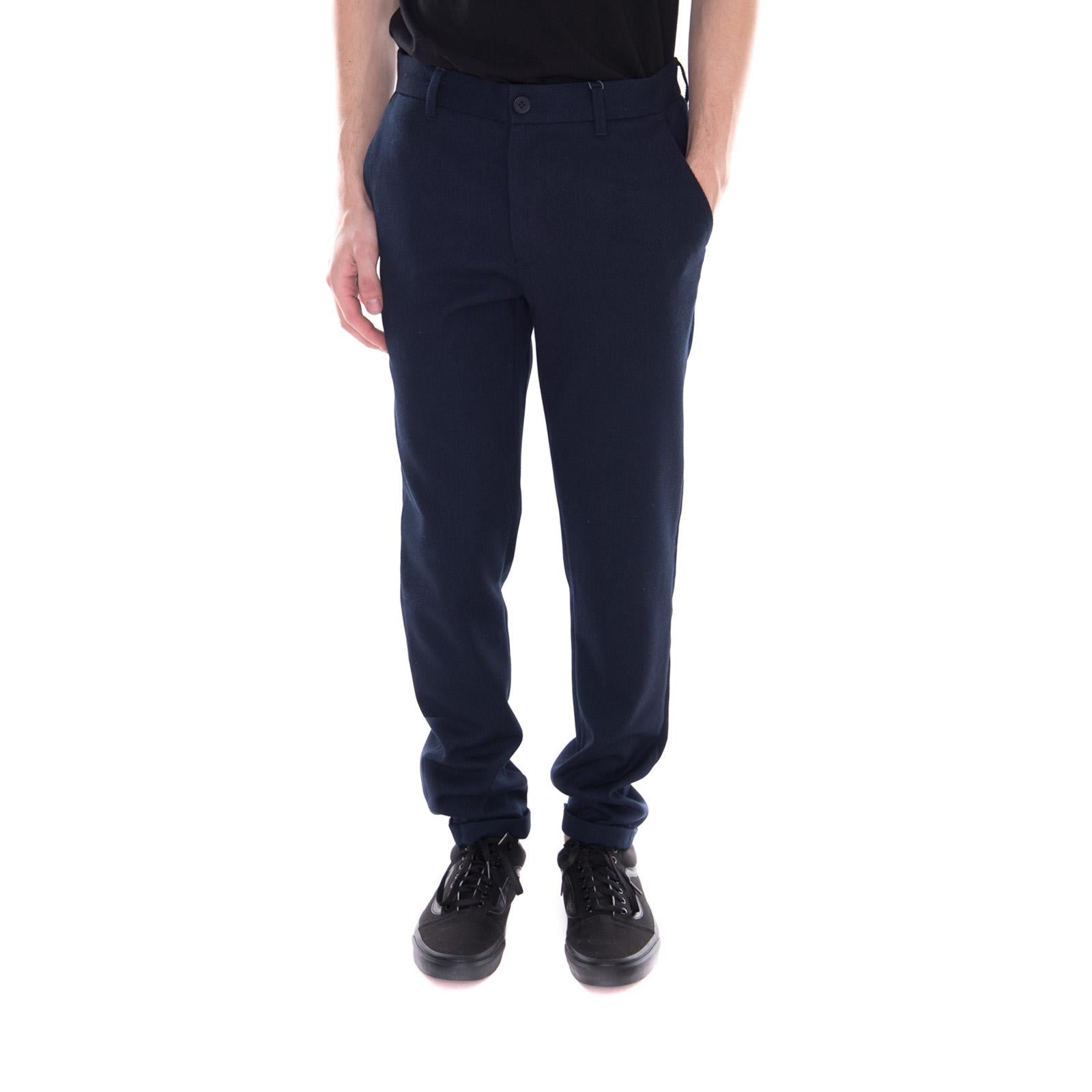  161103311-687  MINIMUM 