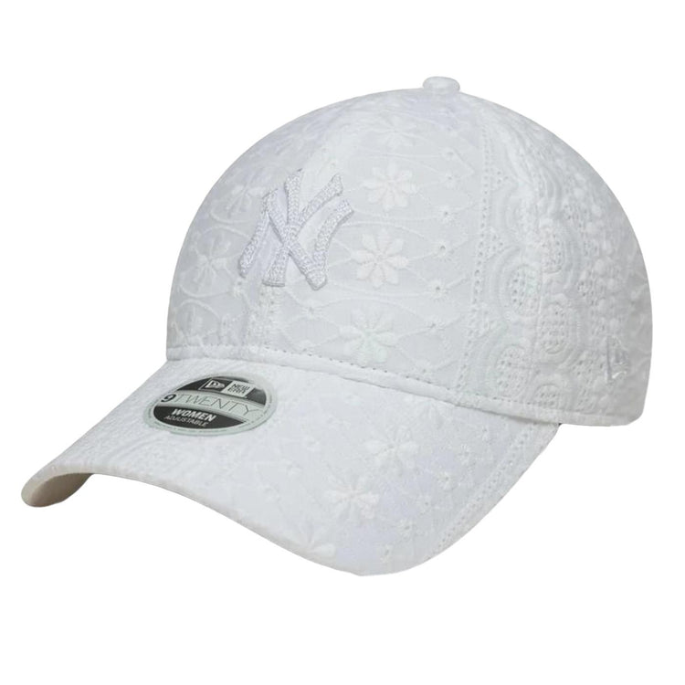 FEMALE BRODERIE 9TWENTY® NEW YORK YANKEES - Cappellino con Visiera Bianco<BR/><BR/><BR/><BR/> 60667498 WHI NEW ERA 