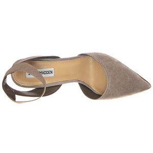  DION01S1  STEVE MADDEN 