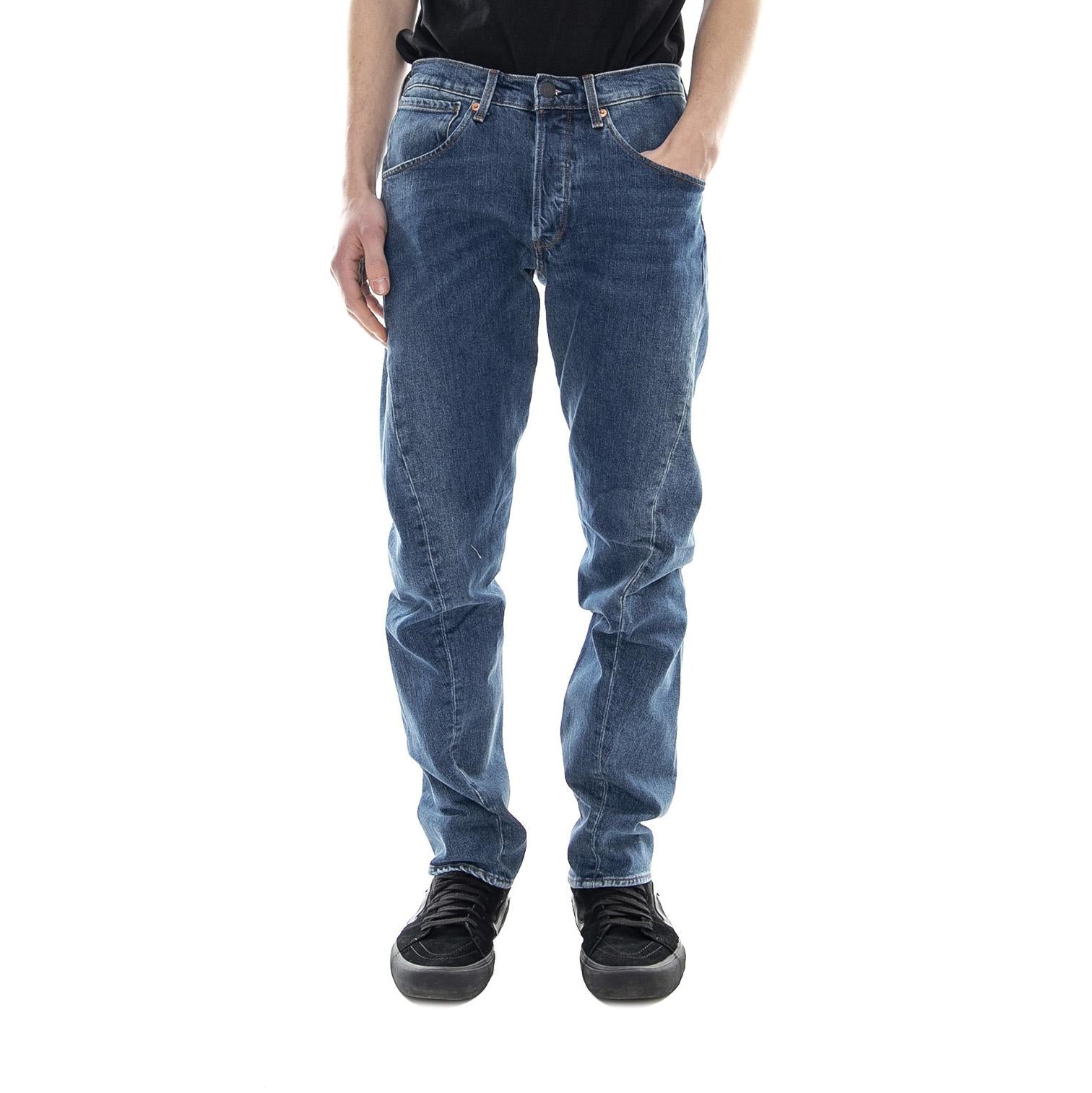  72779-0001  LEVIS 
