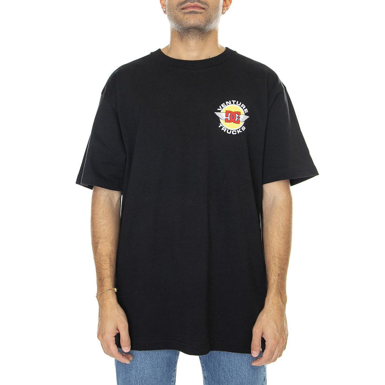 DC x Venturecousa HSS KVJ0 - Maglietta Girocollo Uomo Nera ADYZT05123-KVJ0  DC 