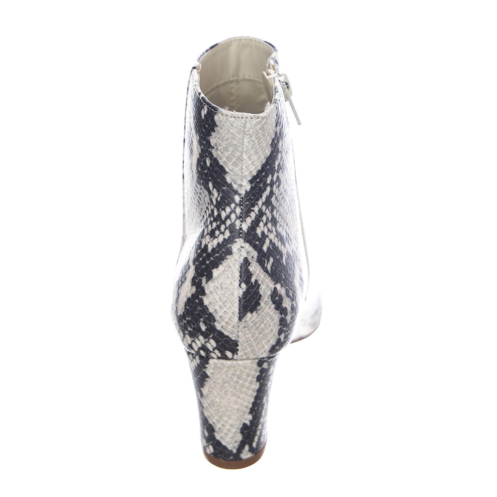  MISS01S-SNK  STEVE MADDEN 
