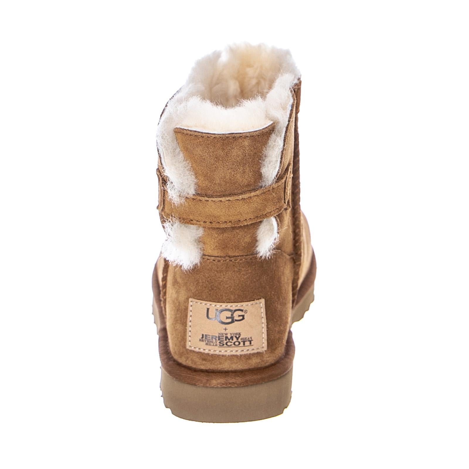  UGSJSCLMCNCH1092711W  UGG 