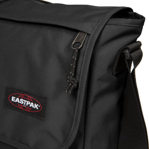  EK26E008  EASTPAK 