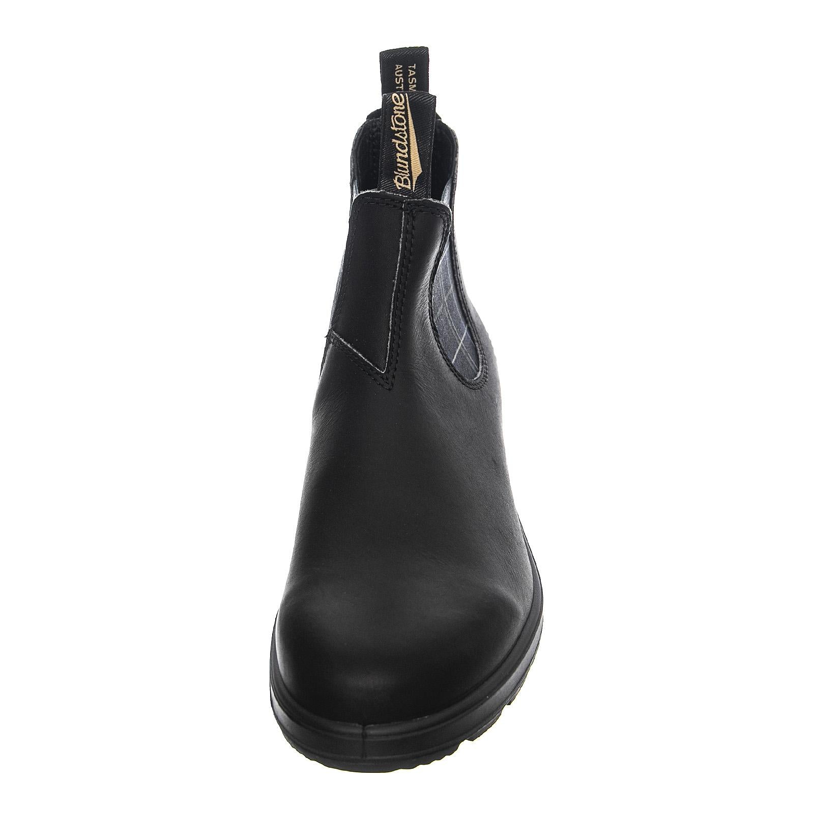  2102  BLUNDSTONE 