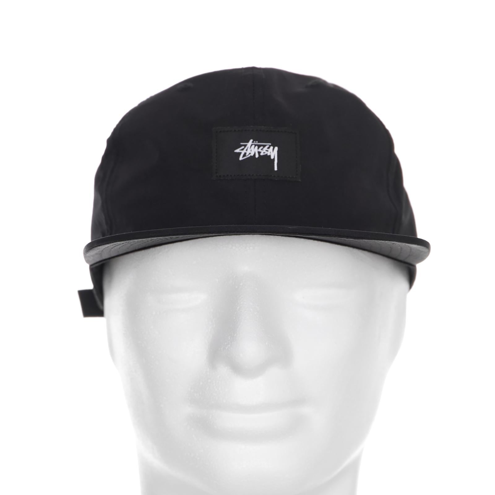 STOCK LABEL STRAPBACK CAP BLACK 131771-BLACK  STUSSY 
