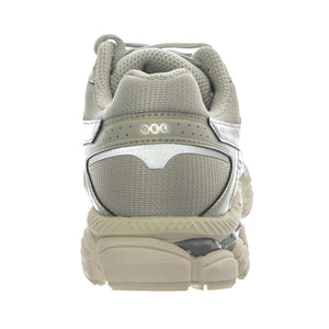 Gel-Cumulus 16 Dried Leaf Green/Dried Leaf Green -- Scarpe Uomo Verdi 1203A733-300 . ASICS 