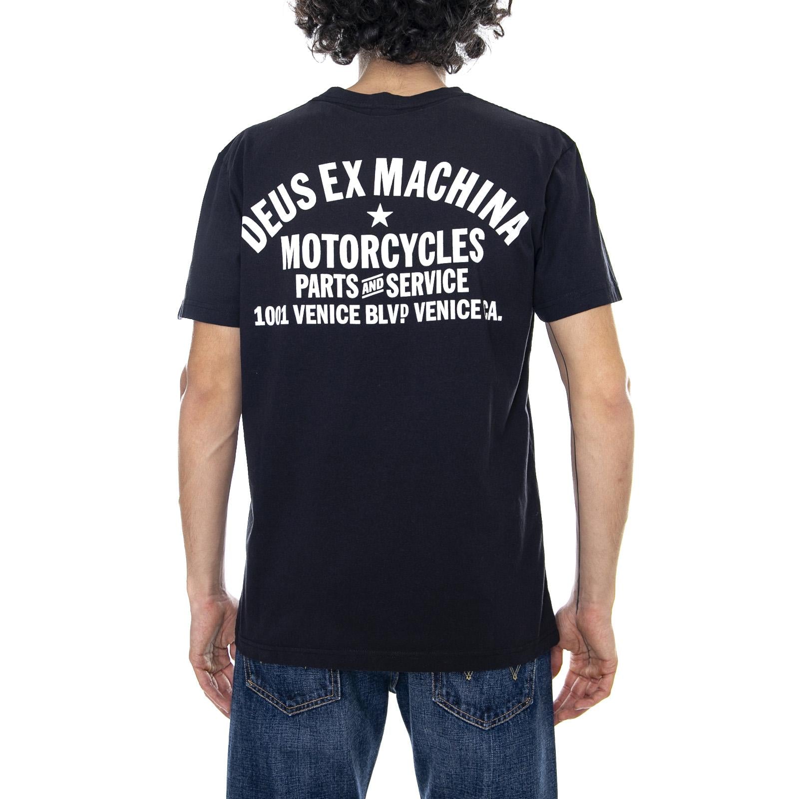  DETEE0084-100  DEUS EX MACHINA 