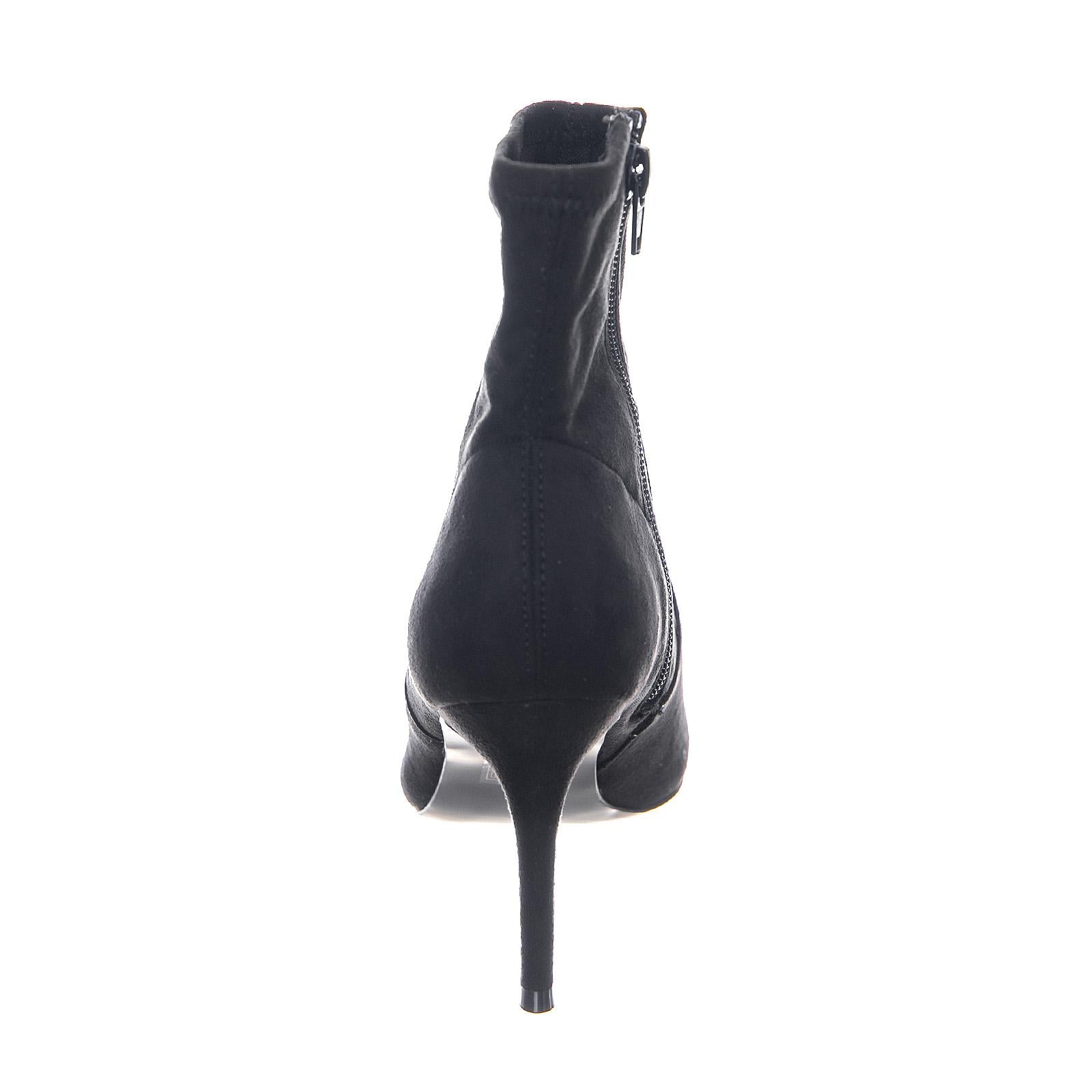  SMSLAVA-BLK  STEVE MADDEN 