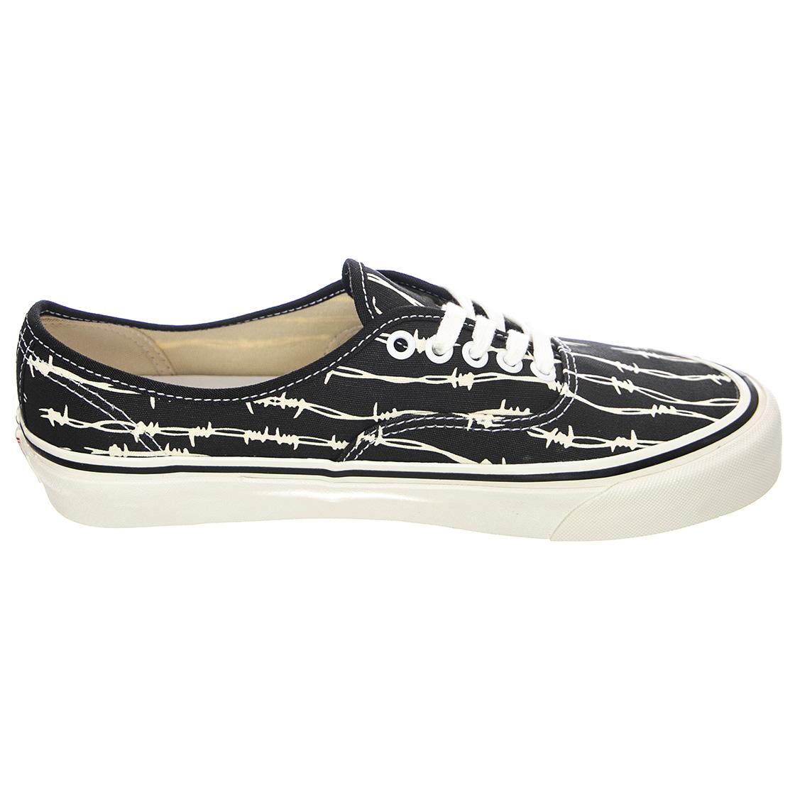  VN0A5KX4AVS1  VANS 