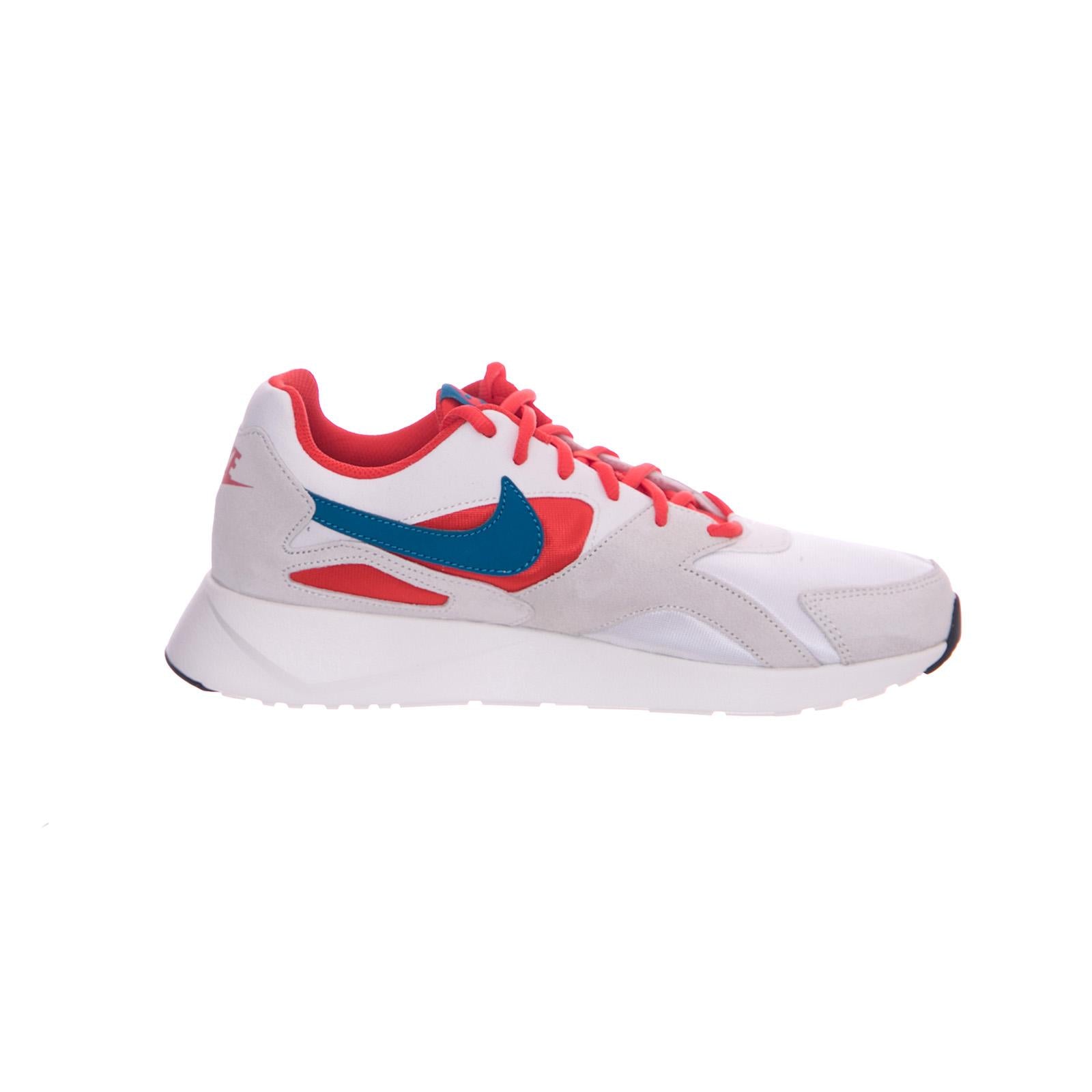  916776-102  NIKE 