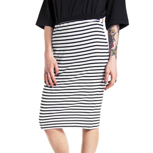 DARKSIDE SKIRT WO S BLACK MULTI 411550055-BKM  OBEY 