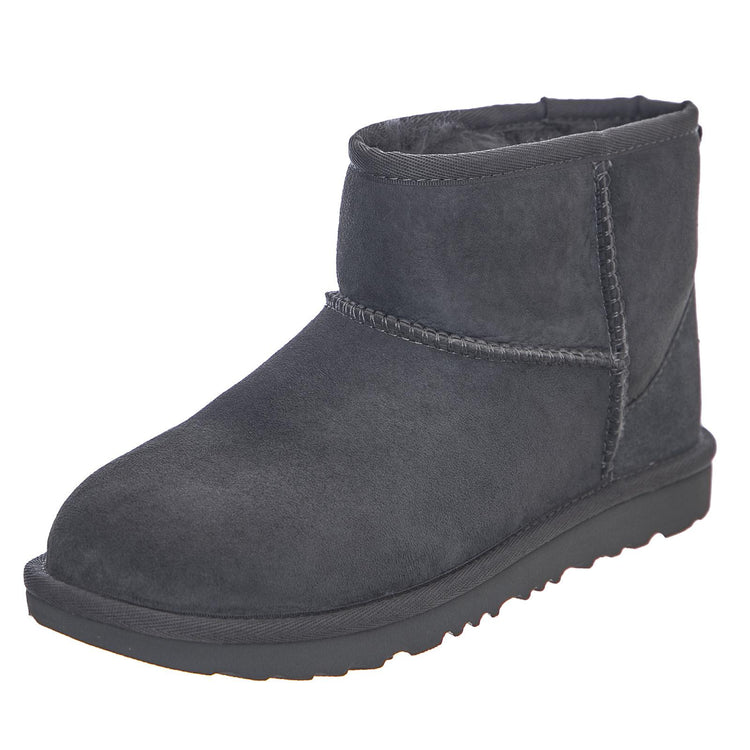  UGKCLMCHA1017715K  UGG 