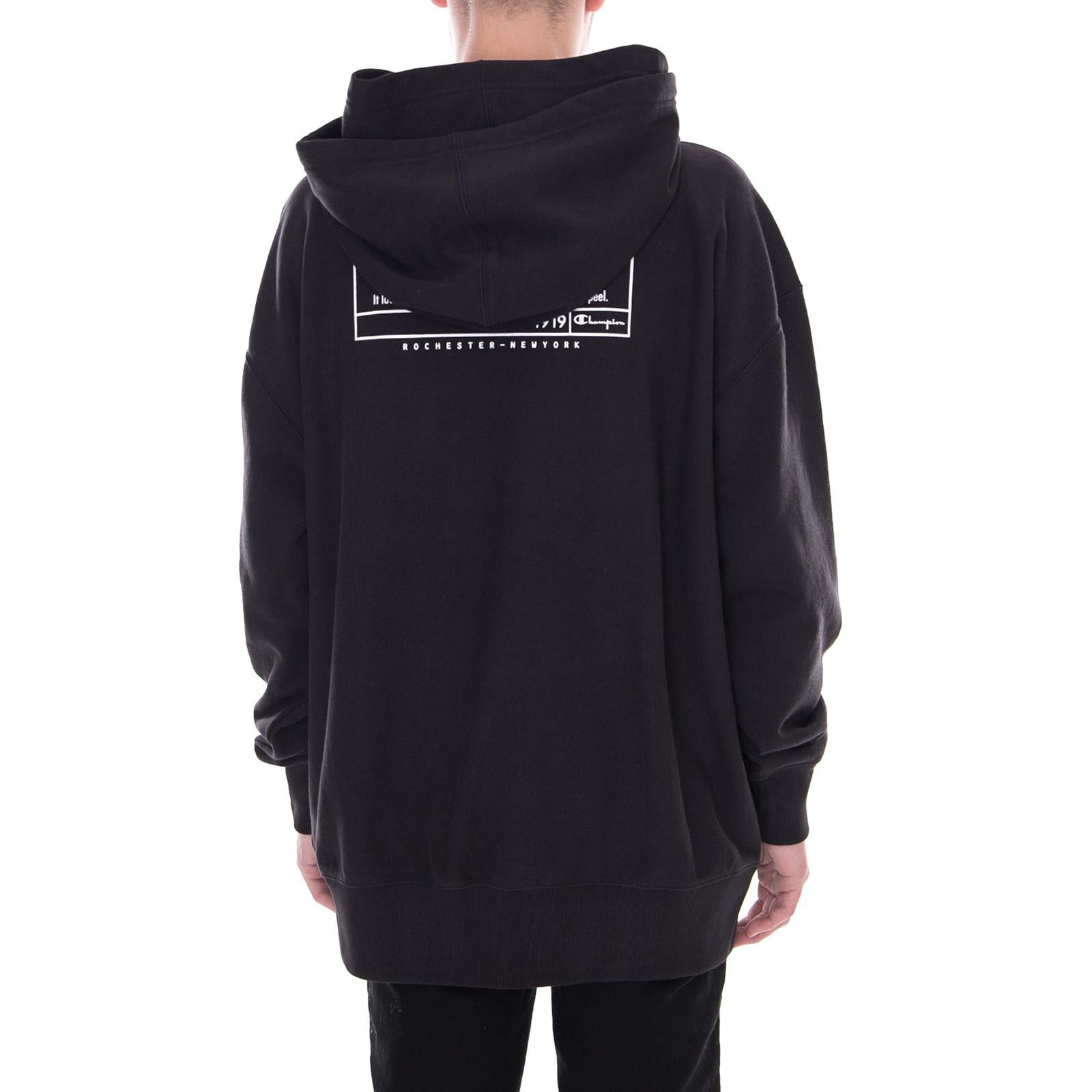  111071-KK001  CHAMPION 