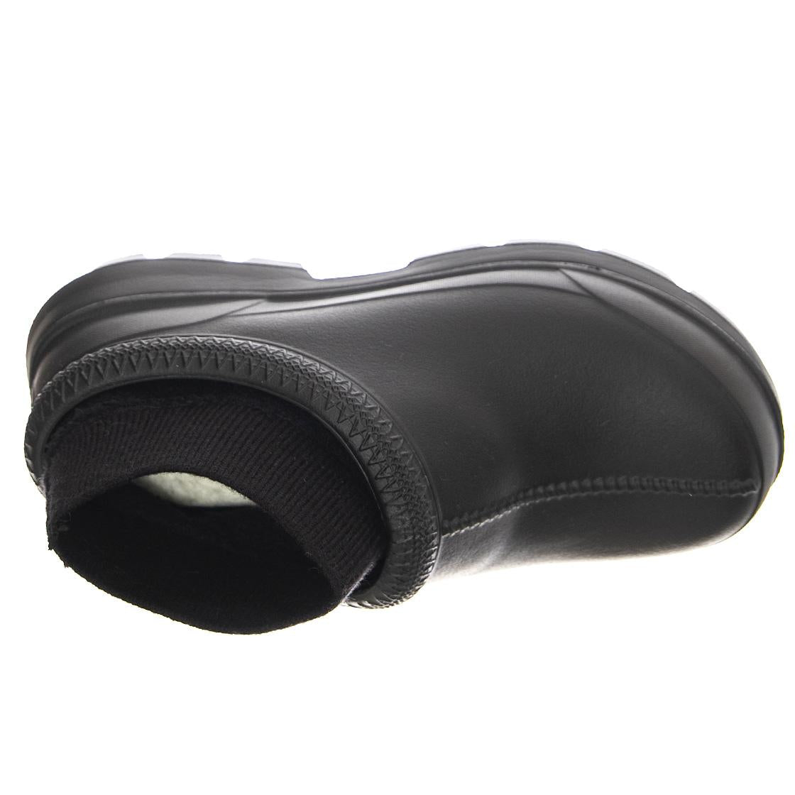  UGSTASMXBLK-1125730  UGG 