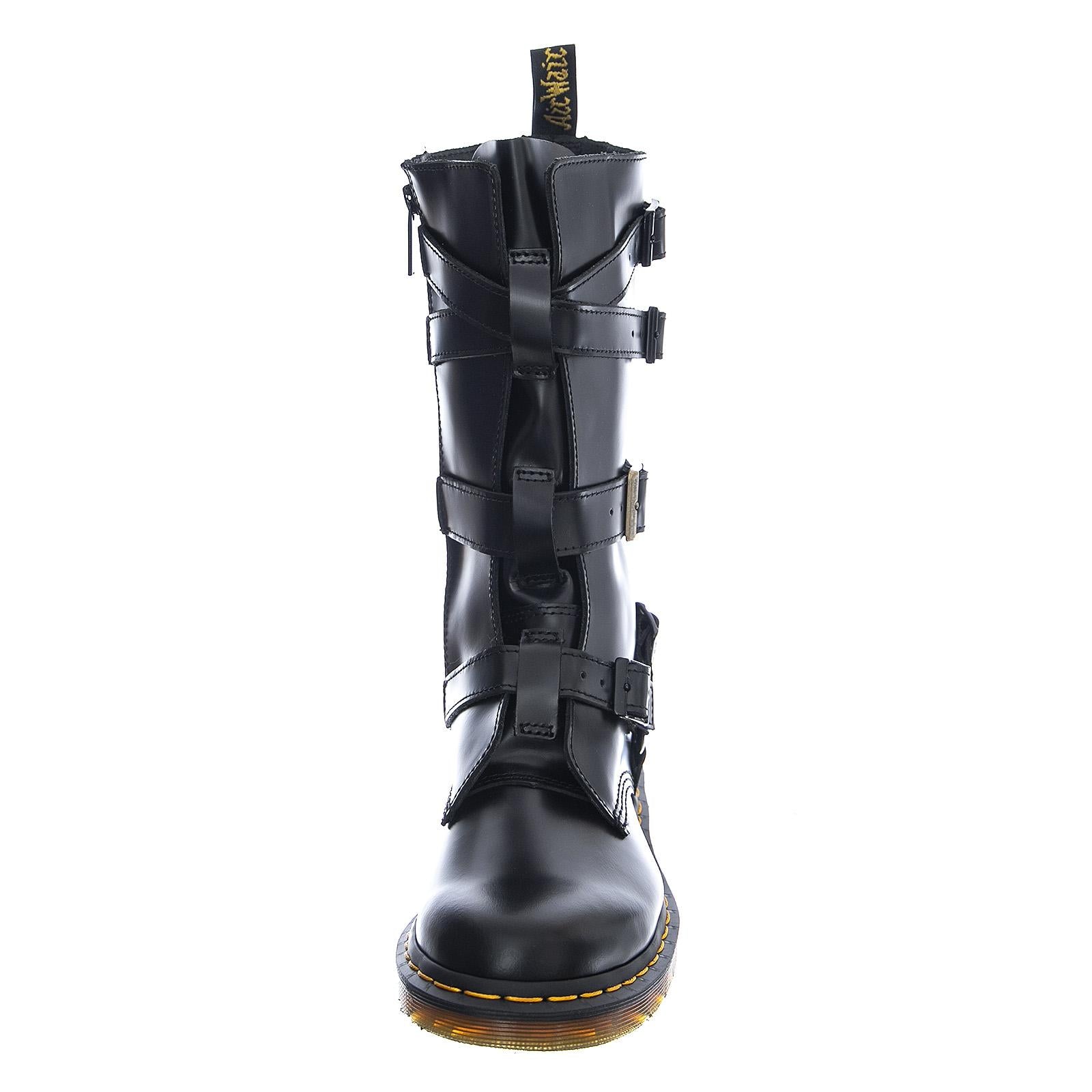  DMSBLAKTBKBU25232001  DR.MARTENS 