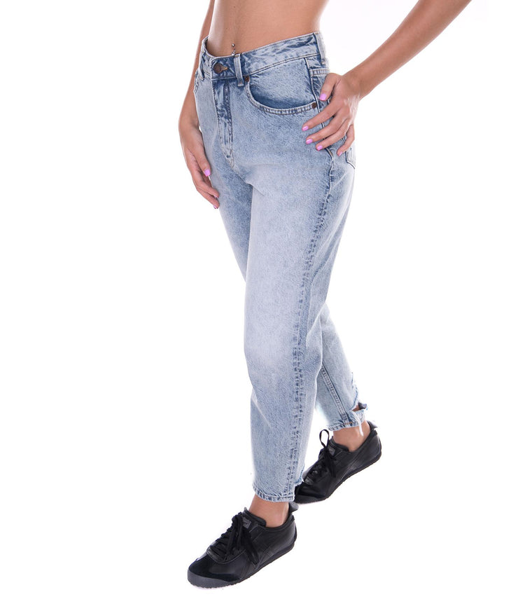  605299W-L30  CHEAP MONDAY 
