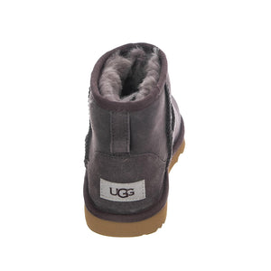  UGKCLMNHT1017715K  UGG 
