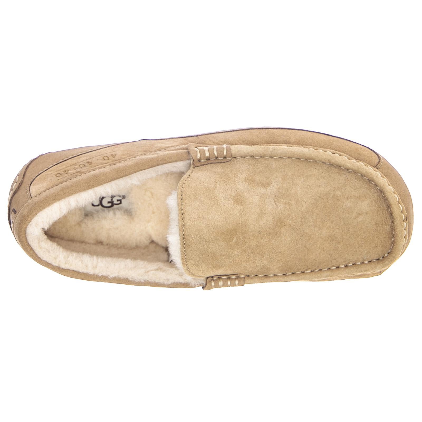  UGMASCSA1098649M  UGG 