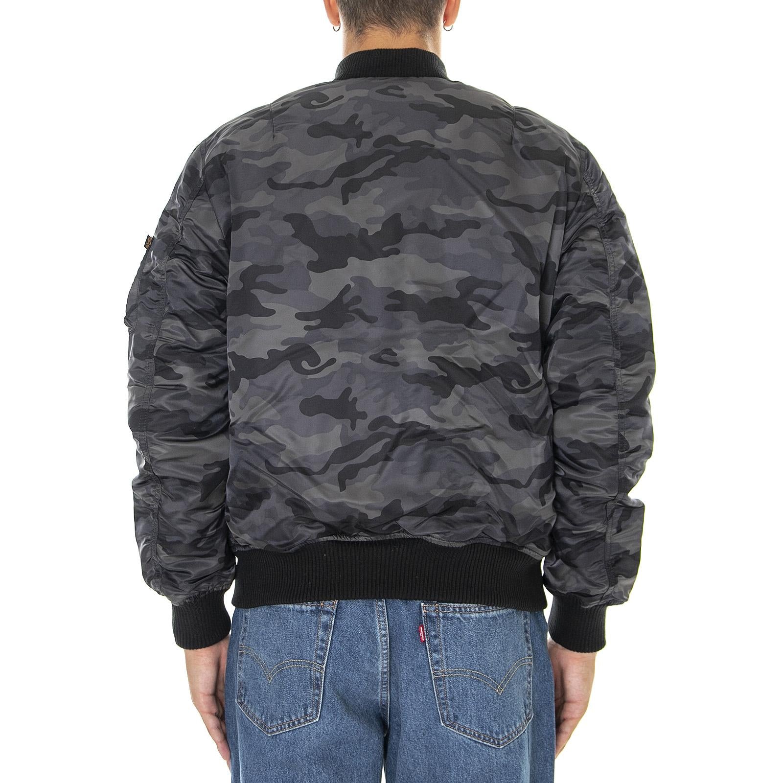  191118C-125  ALPHA INDUSTRIES 
