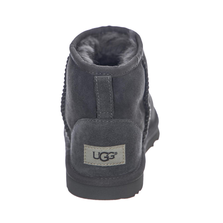  UGKCLMCHA1017715K  UGG 