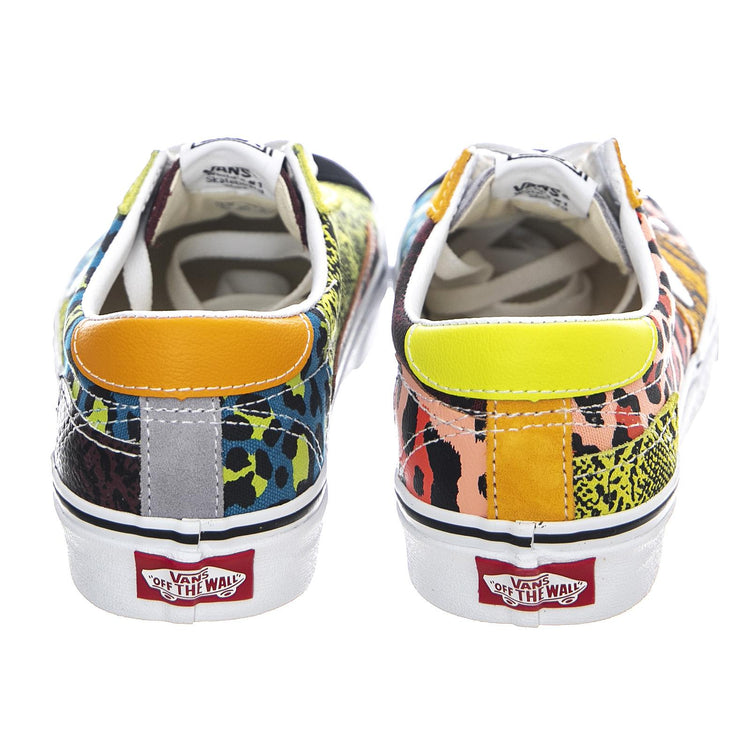  VN0A4BU601R1  VANS 