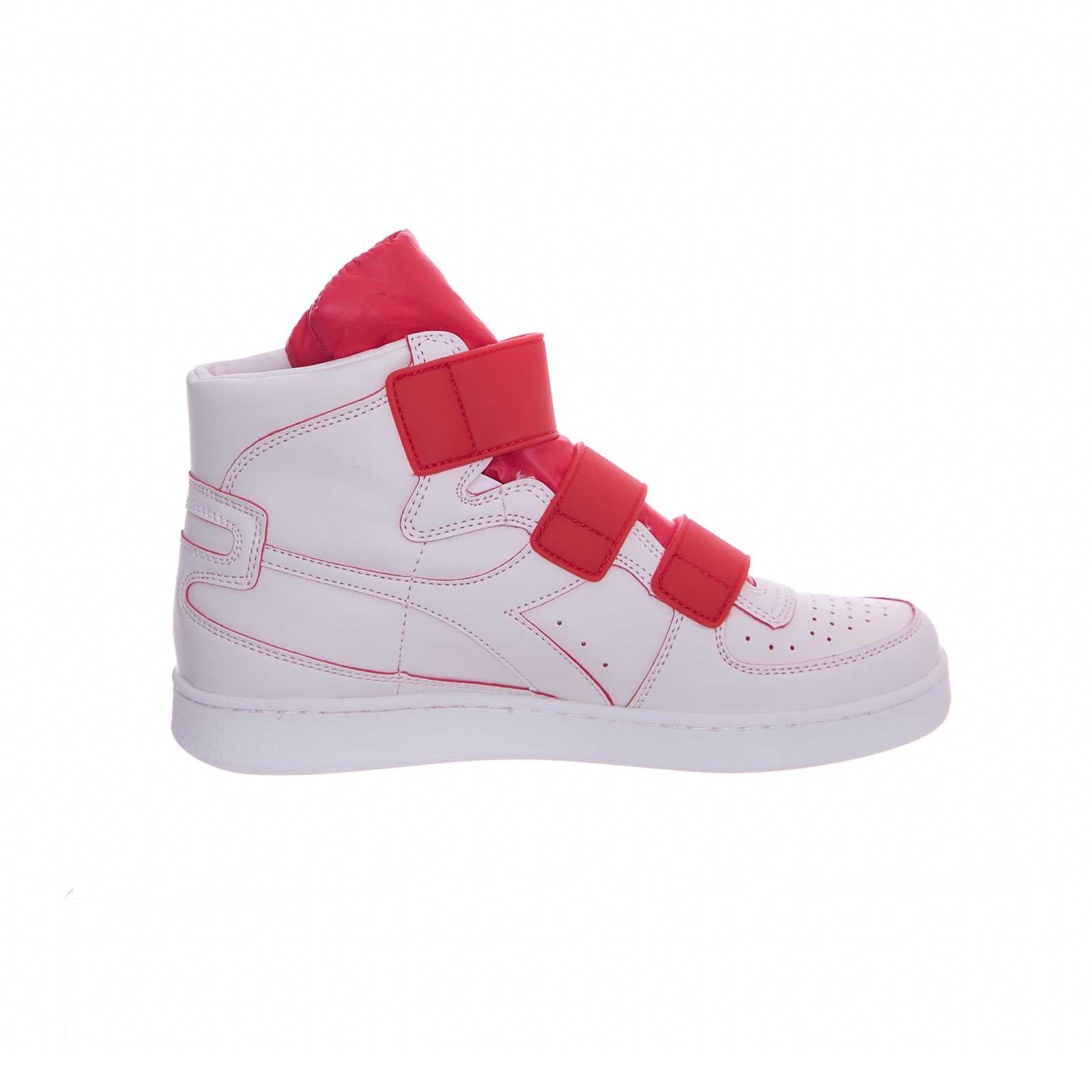  501.174390-C6389  DIADORA 
