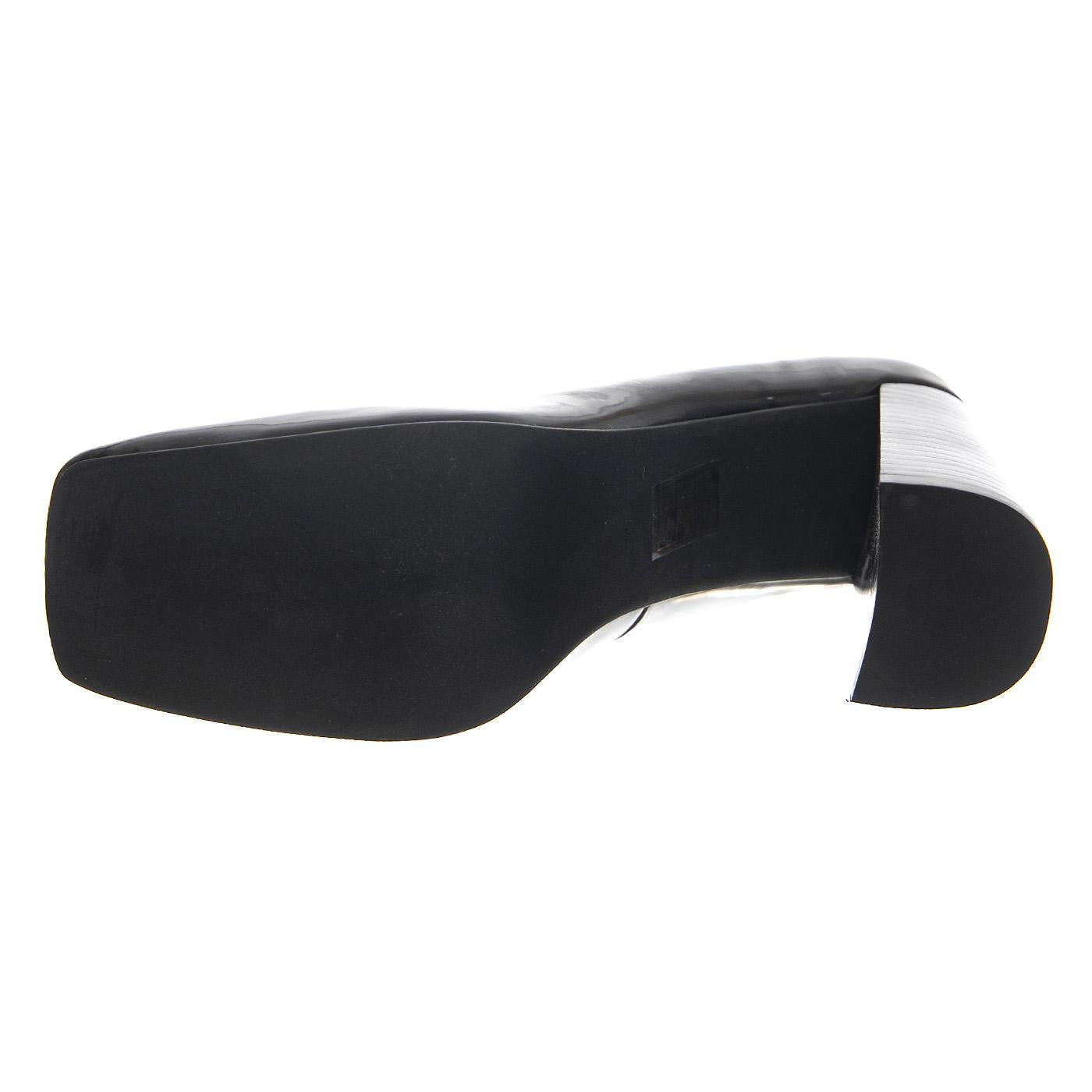  JCS5220901-BLKB  JEFFREY CAMPBELL 