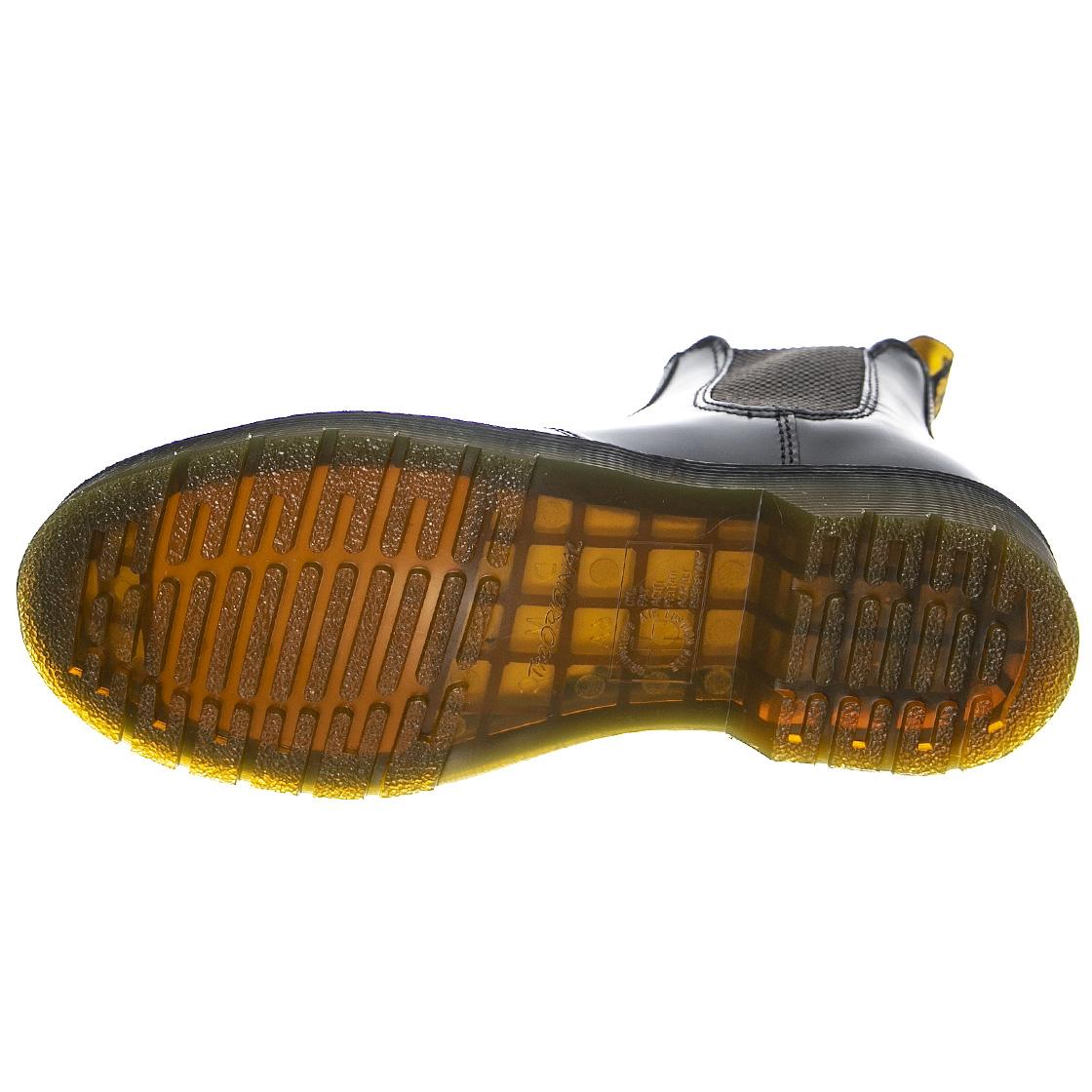  22227001  DR.MARTENS 