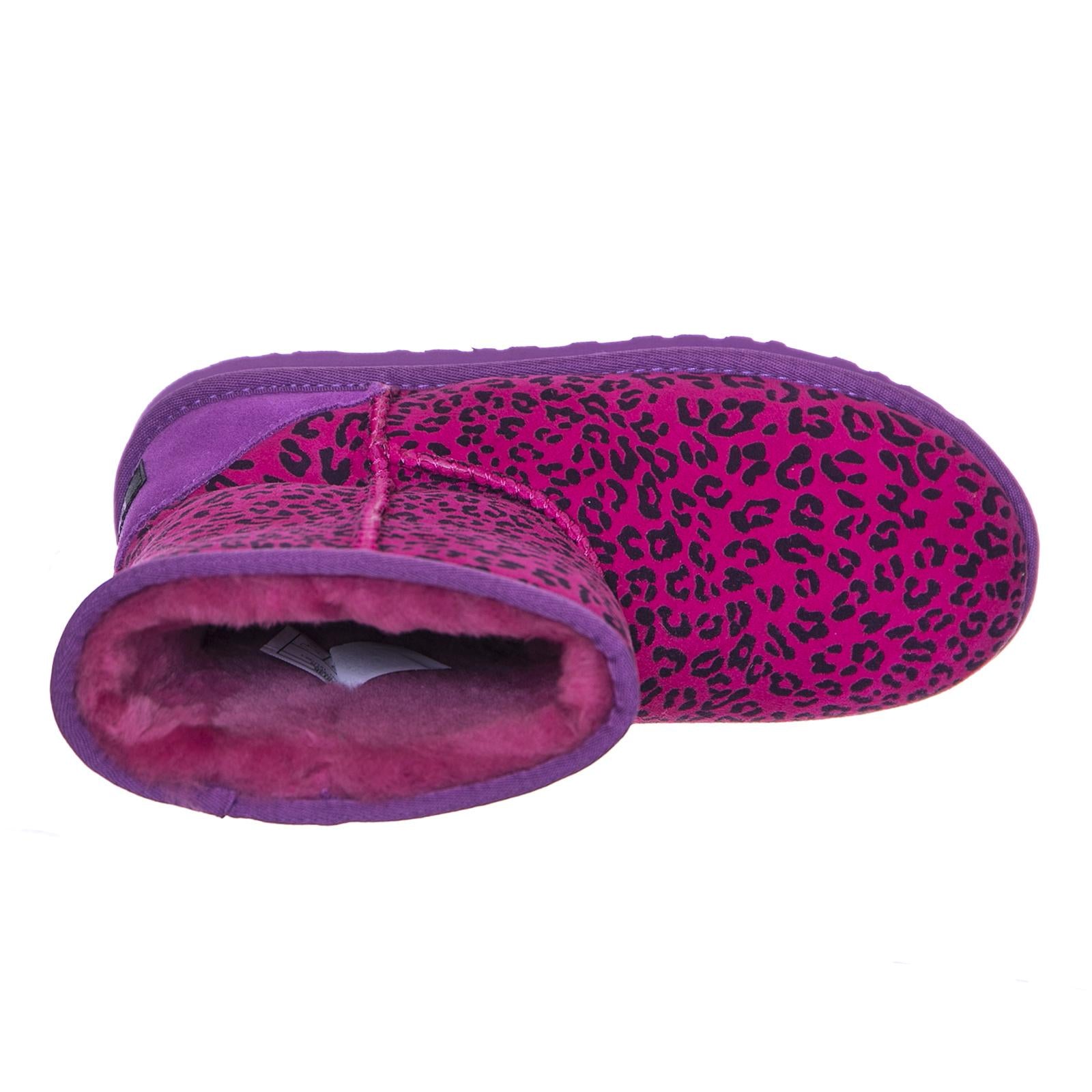 CLASSIC SHORT LEOPARD FUCHSIA UGKCLALEOFUS1004896K  UGG 