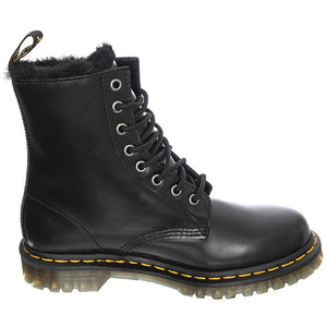  26238021  DR.MARTENS 