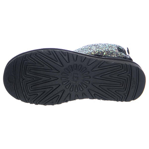  UGSCLMBOWCBK1107073W  UGG 