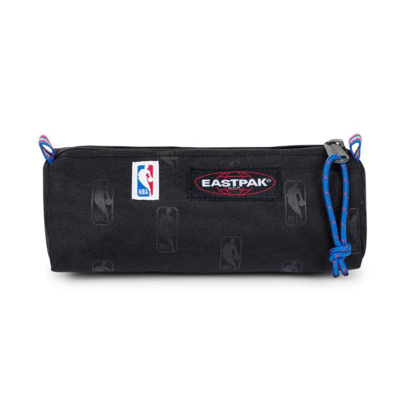 Benchmark Single - Astuccio NBA Logo Nero EK000372 5Z51 EASTPAK 