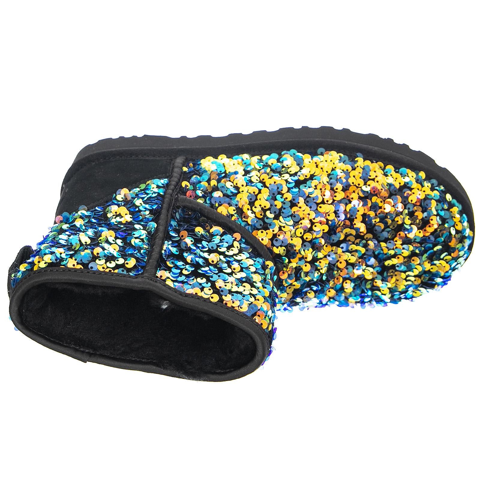  UGSCLMSSQBK1112515W  UGG 