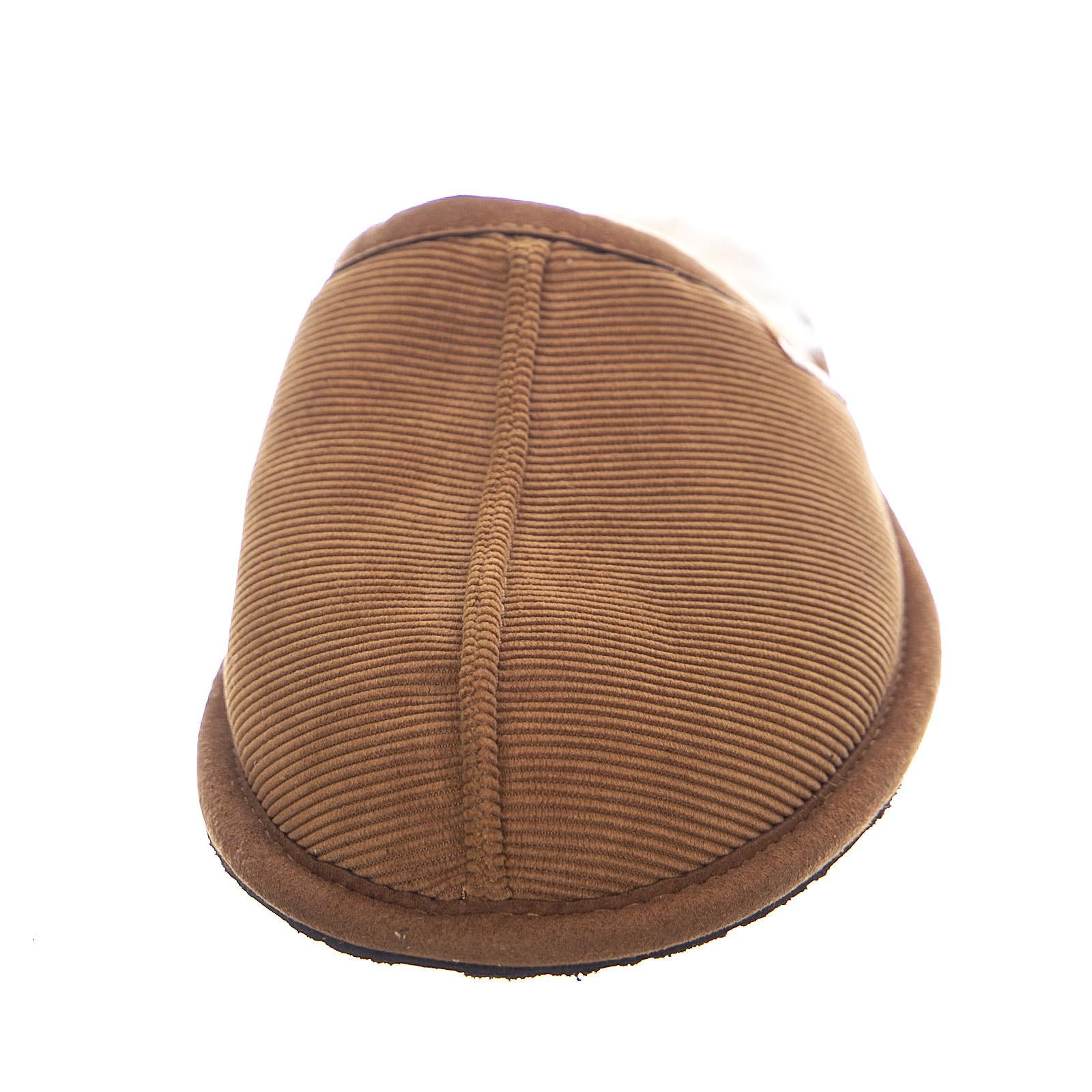  UGMSCFCDCHE1112451M  UGG 