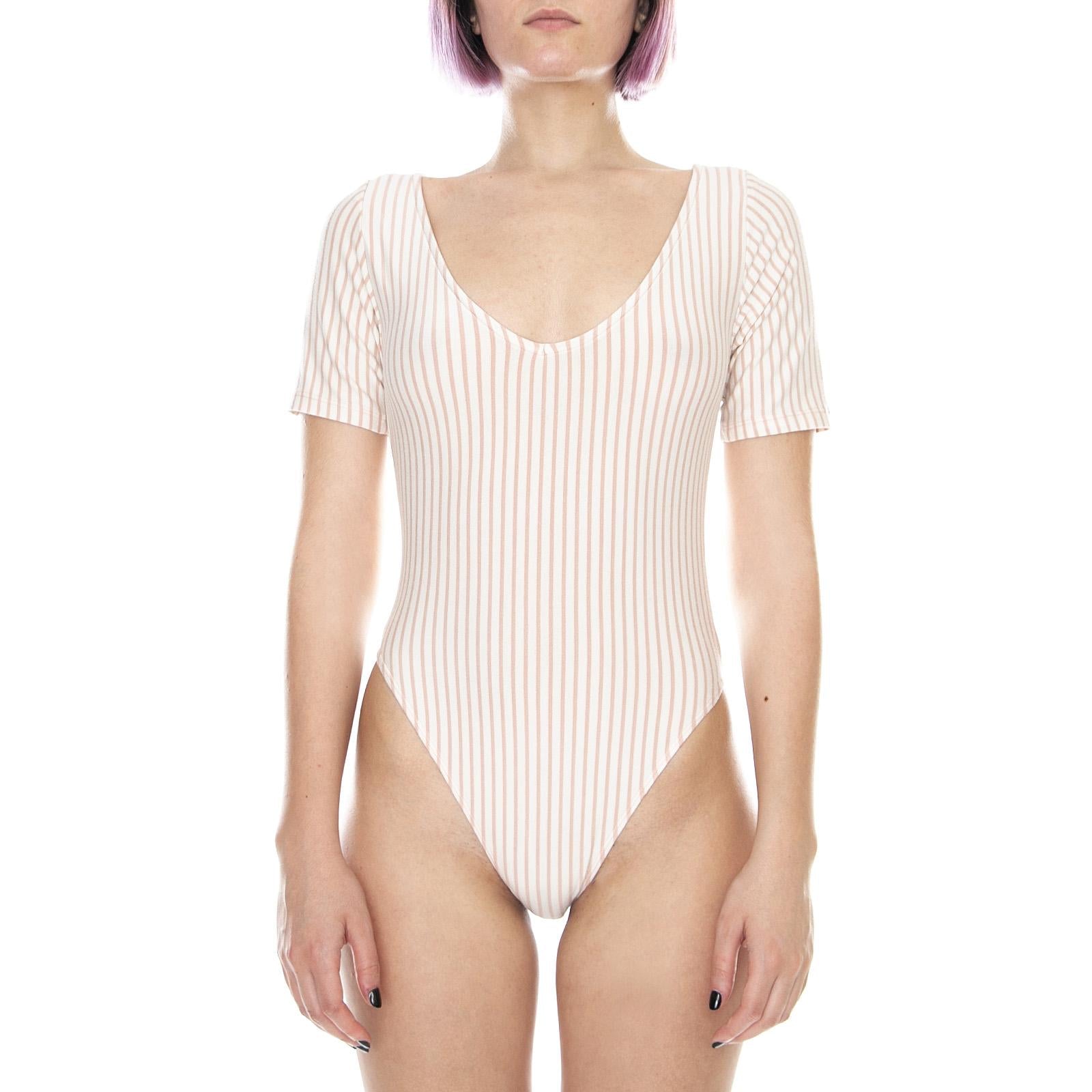  231120031-CWHT  OBEY 