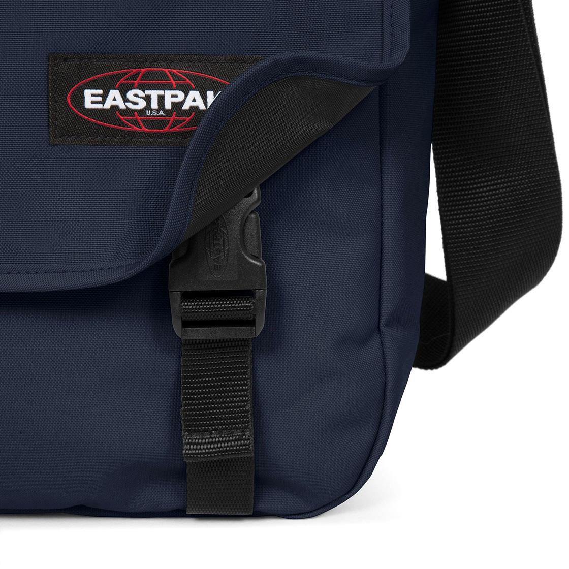  EK00026EL831  EASTPAK 