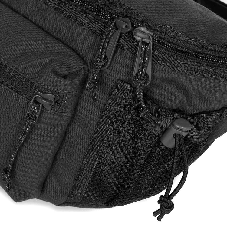  EK0A5B8XK711  EASTPAK 