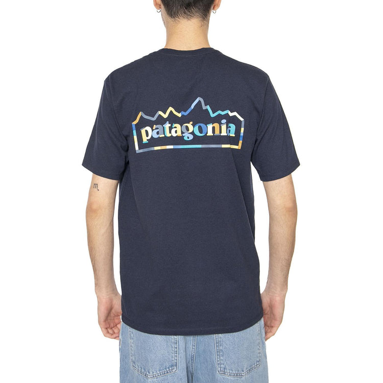 M's Unity Fitz Responsibili-Tee NENA - Maglietta Girocollo Uomo Blu 37768-NENA  PATAGONIA 