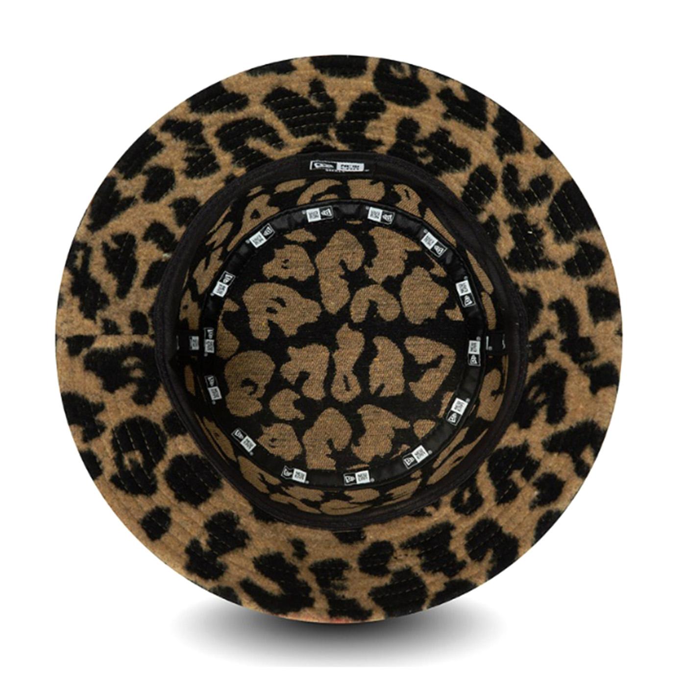 Female Teddy 9Forty New York Yankees Black / White Cap - Cappello da Pescatore Multicolore 60364193  NEW ERA 