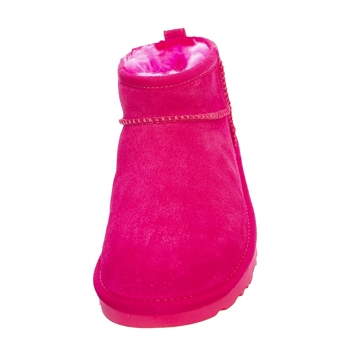  UGSCLUMTYPN1129311W  UGG 