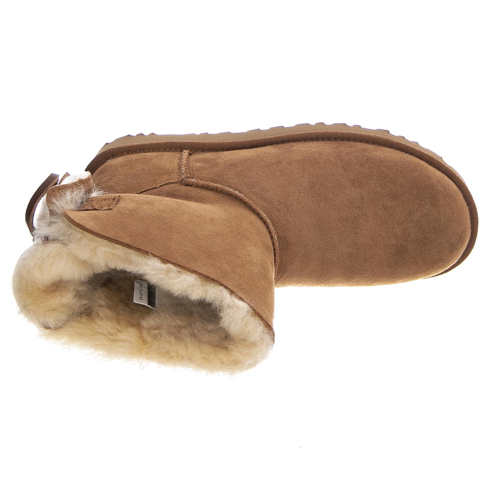  UGSCLDBOWMCN1103652W  UGG 