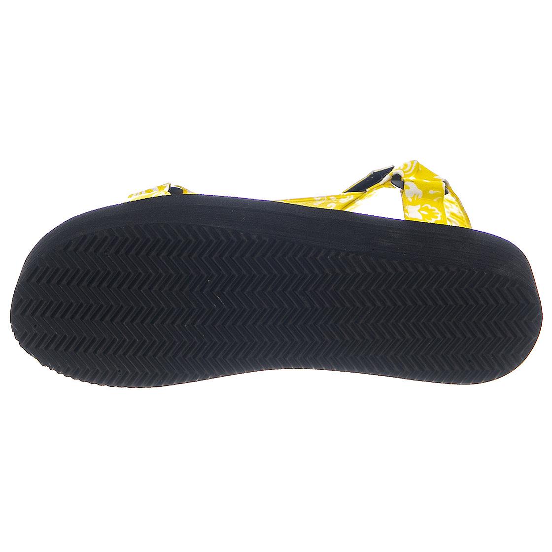  SMSHENLEY-YELFLO  STEVE MADDEN 