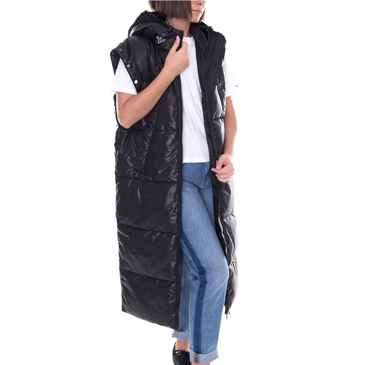  573607W-200  CHEAP MONDAY 